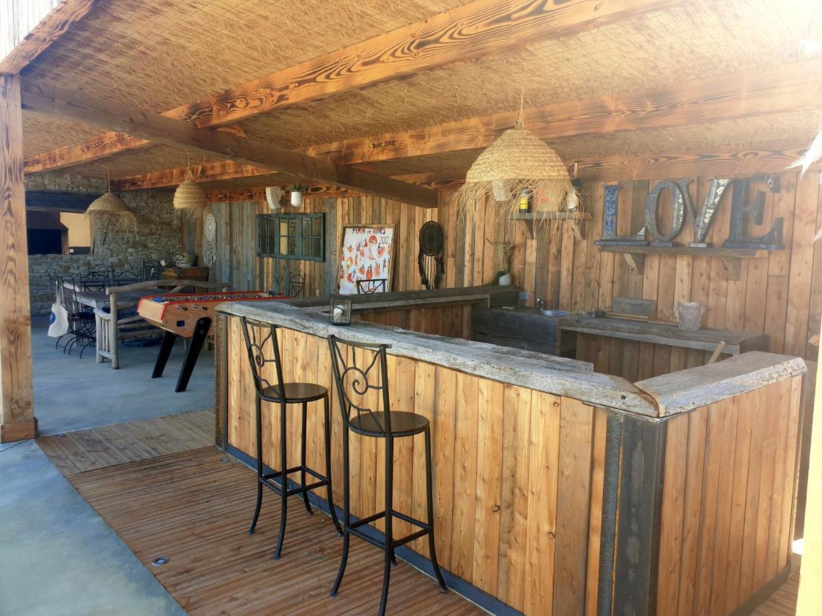Lodges En Provence - Ecogites & Restaurant Insolites Richerenches Exterior photo