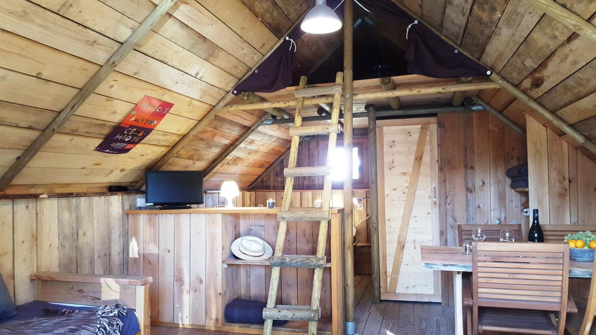 Lodges En Provence - Ecogites & Restaurant Insolites Richerenches Room photo